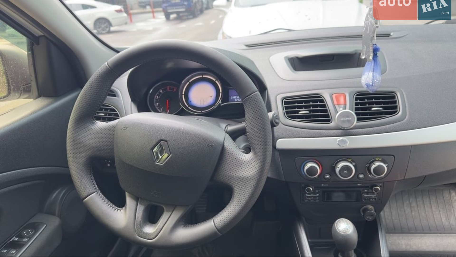 2015 Renault Fluence - мініатюра 7