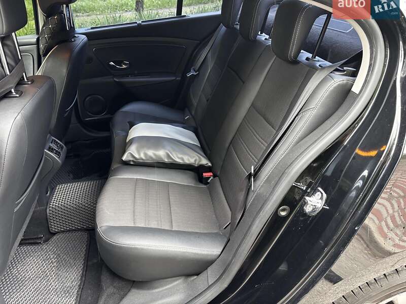 Седан Renault Fluence 2014 в Запорожье