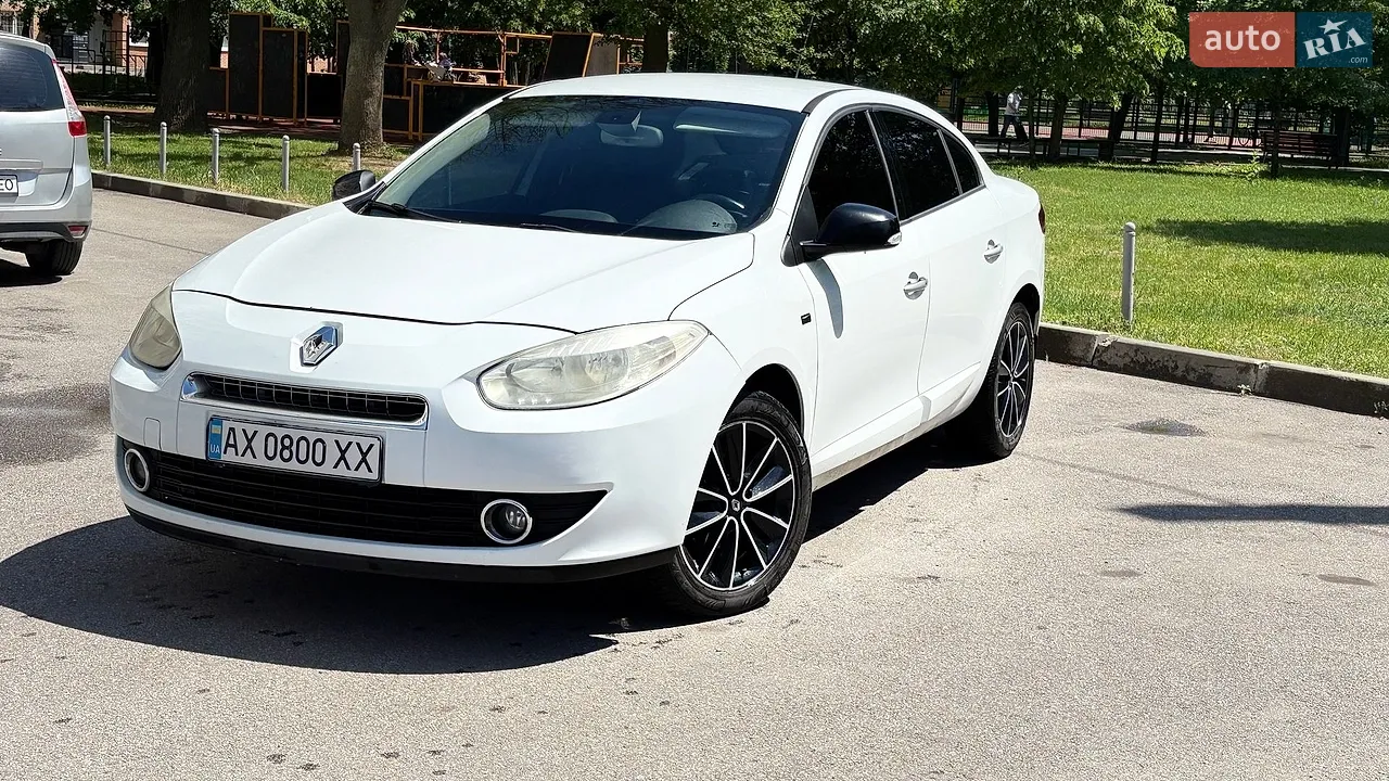 2011 Renault Fluence - мініатюра 20