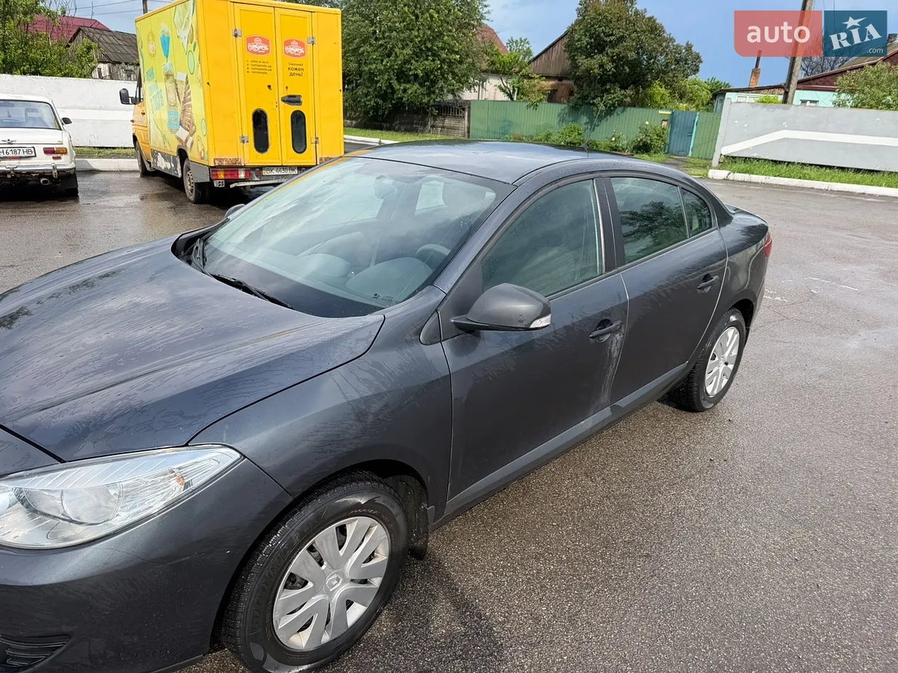 2011 Renault Fluence - мініатюра 9