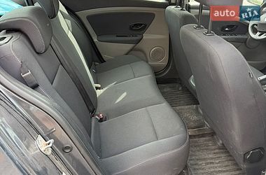 Седан Renault Fluence 2011 в Днепре