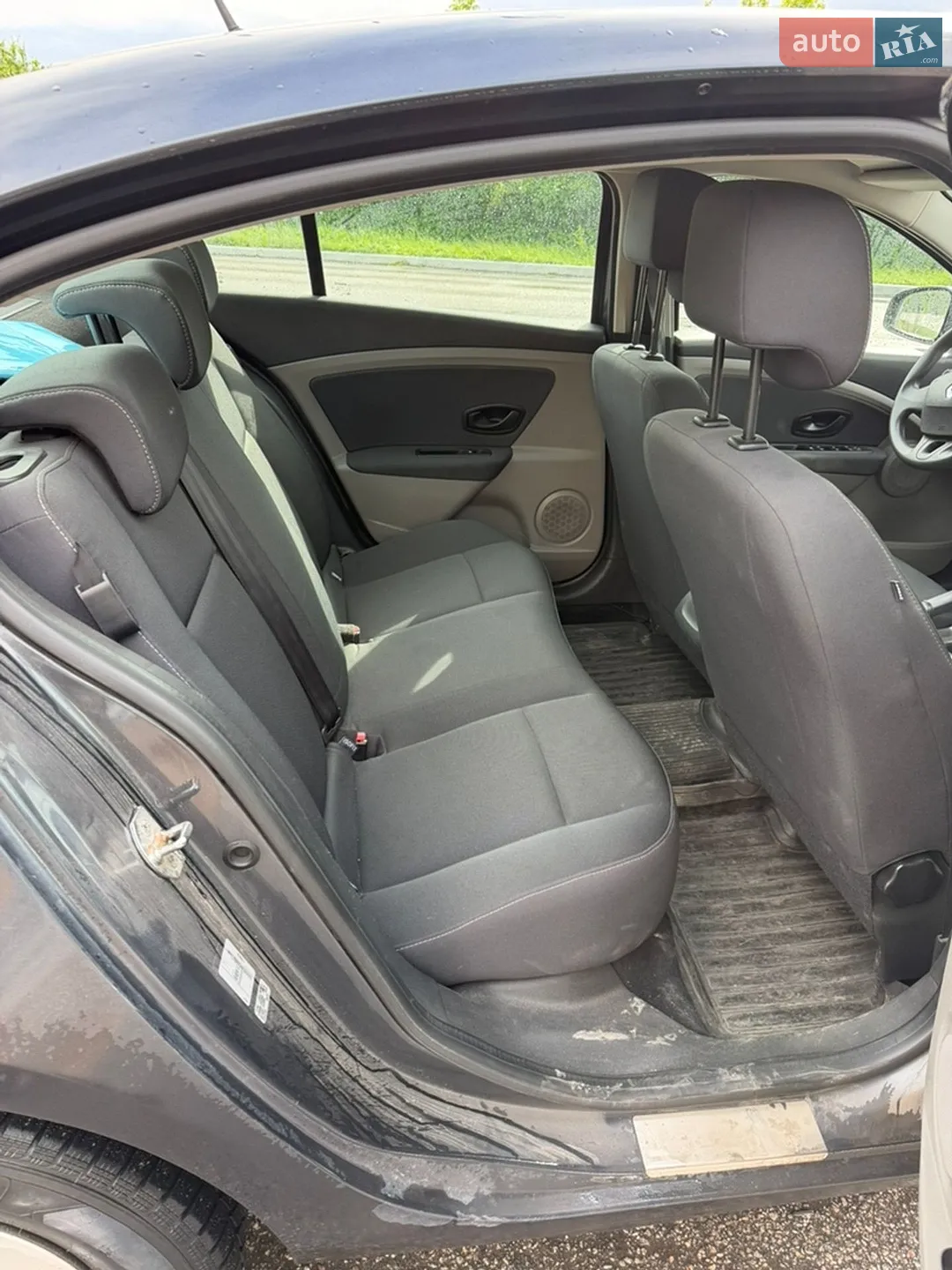 2011 Renault Fluence - мініатюра 6