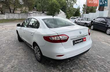Седан Renault Fluence 2015 в Киеве