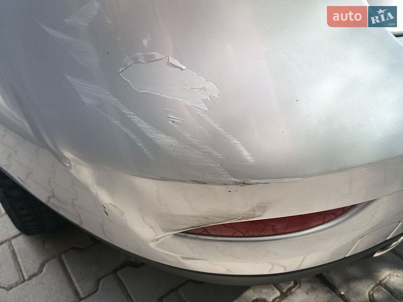 Седан Renault Fluence 2012 в Чернівцях