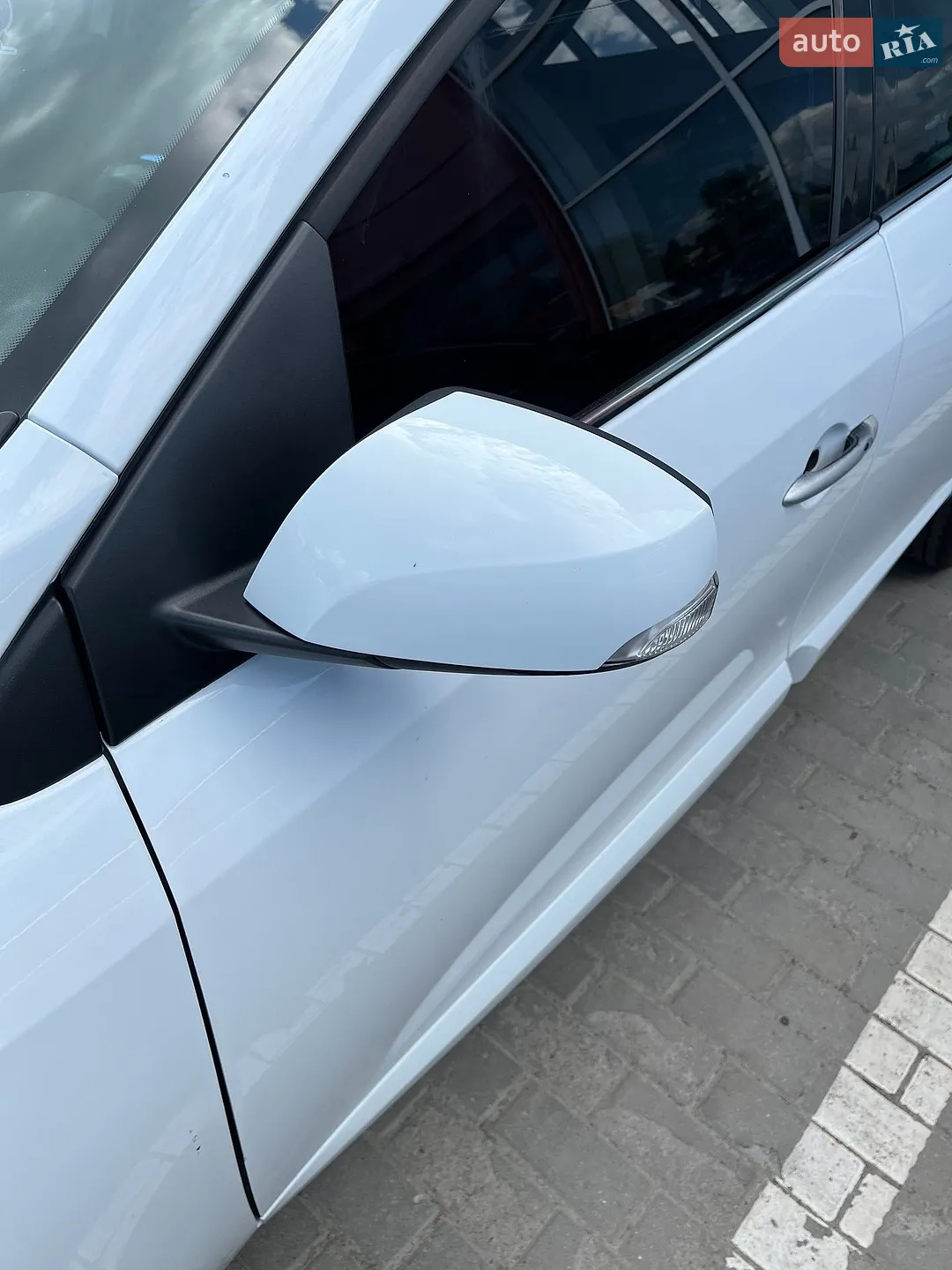 2011 Renault Fluence - мініатюра 6