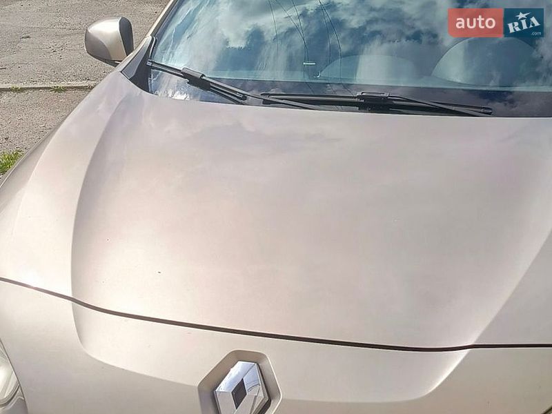 Седан Renault Fluence 2010 в Львове фото 12 Седан Renault Fluence 2010 в Львове