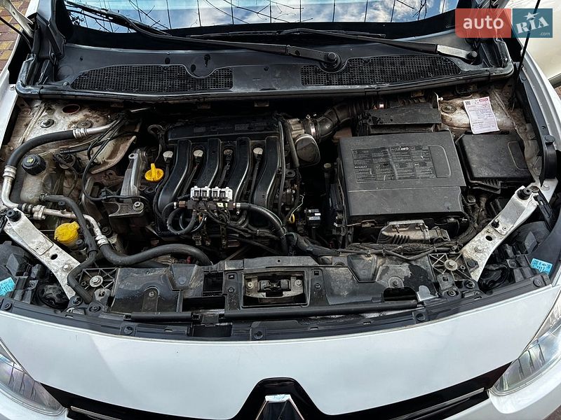 Седан Renault Fluence 2013 в Львове