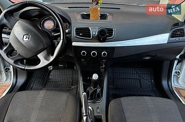 Седан Renault Fluence 2013 в Львове