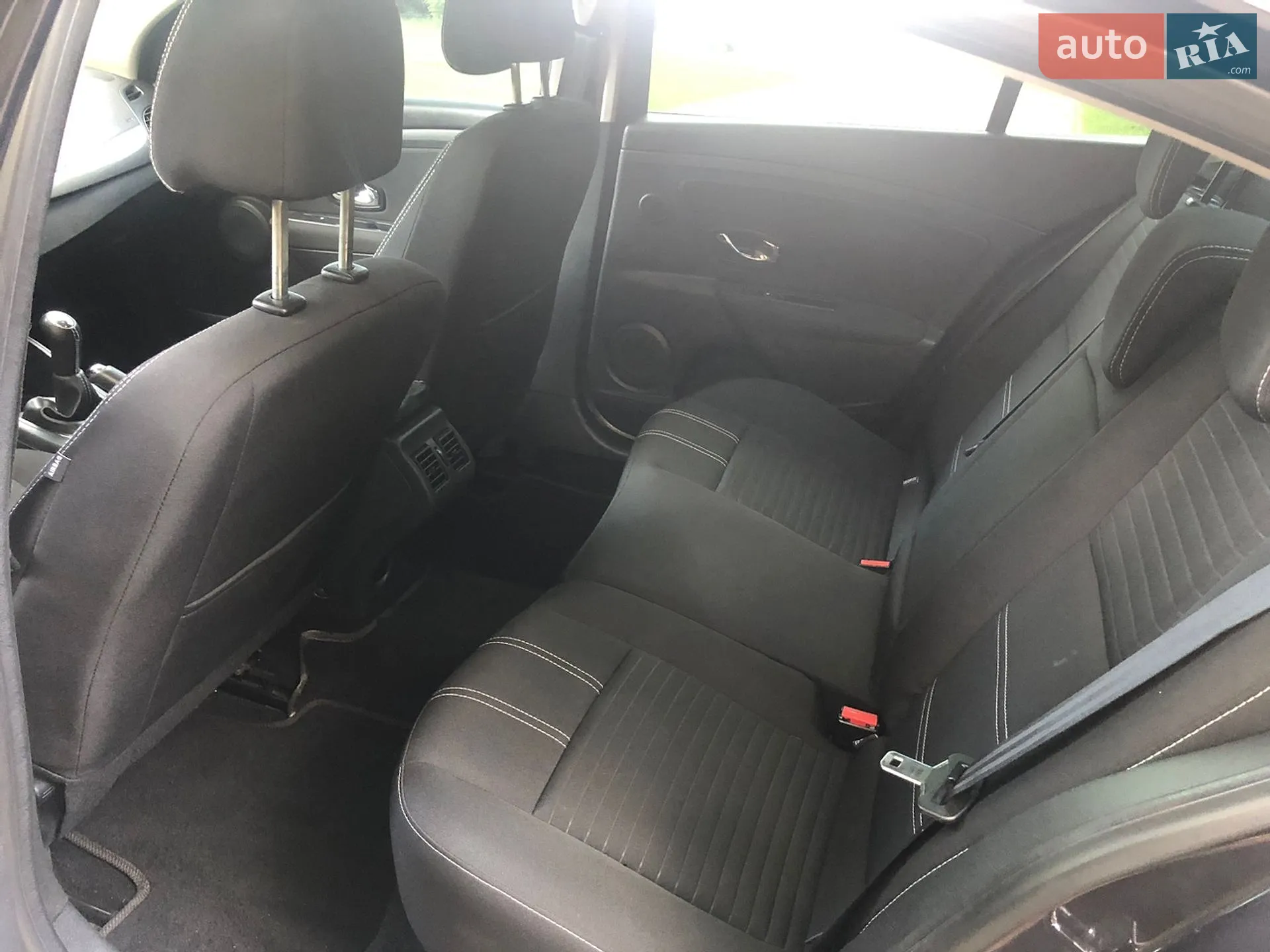Renault Fluence 2016 VIN VF1LZLT0555877794 фото оголошення 23 з 36