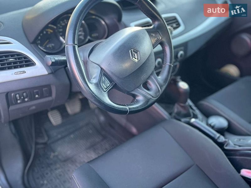 Седан Renault Fluence 2012 в Кропивницком