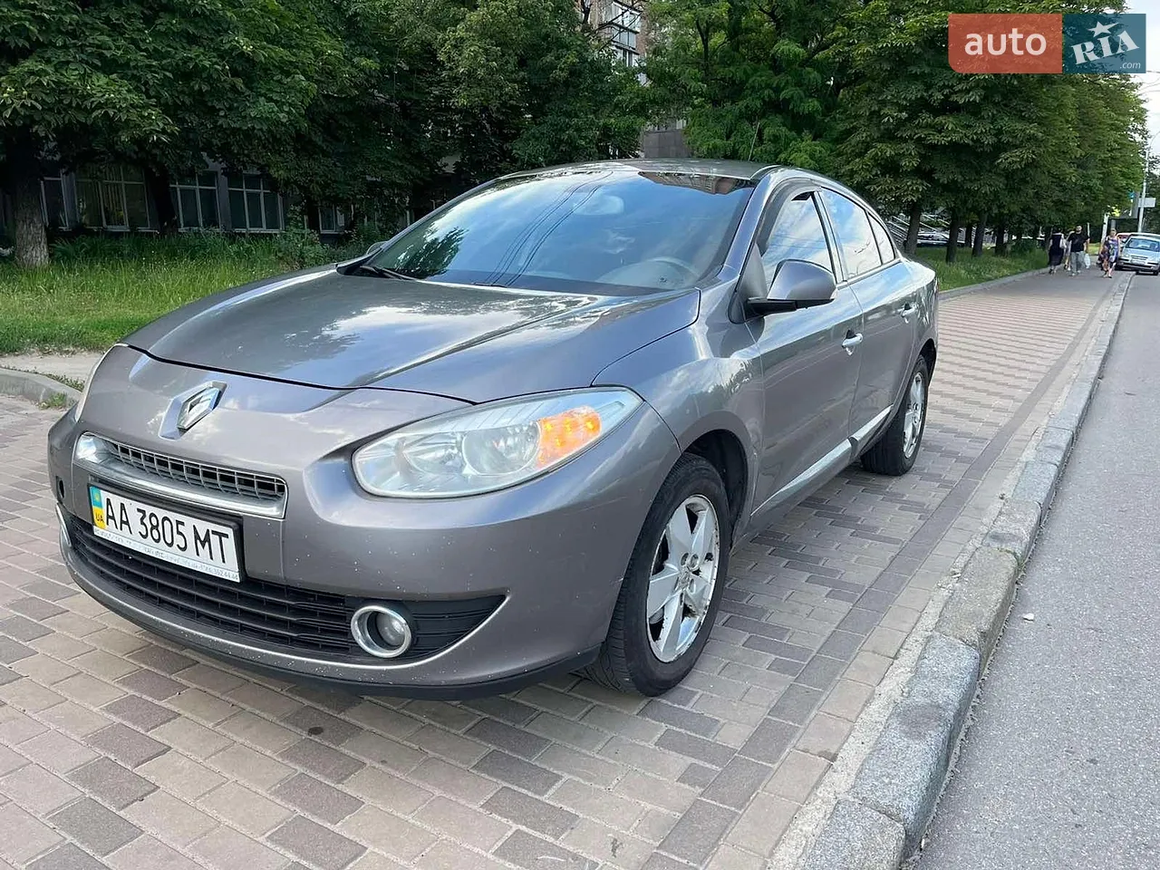 2011 Renault Fluence - мініатюра 20