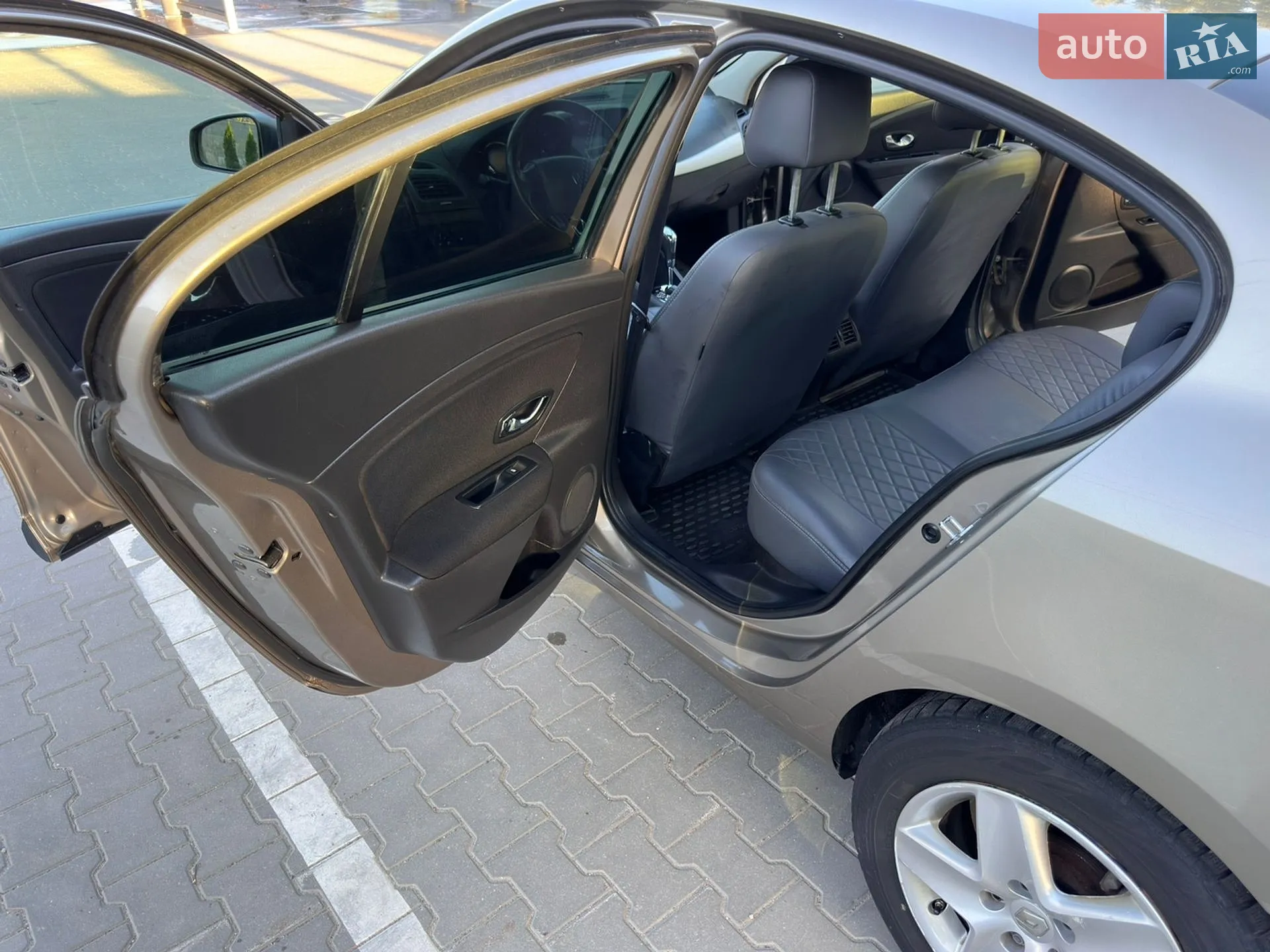 2015 Renault Fluence - мініатюра 38