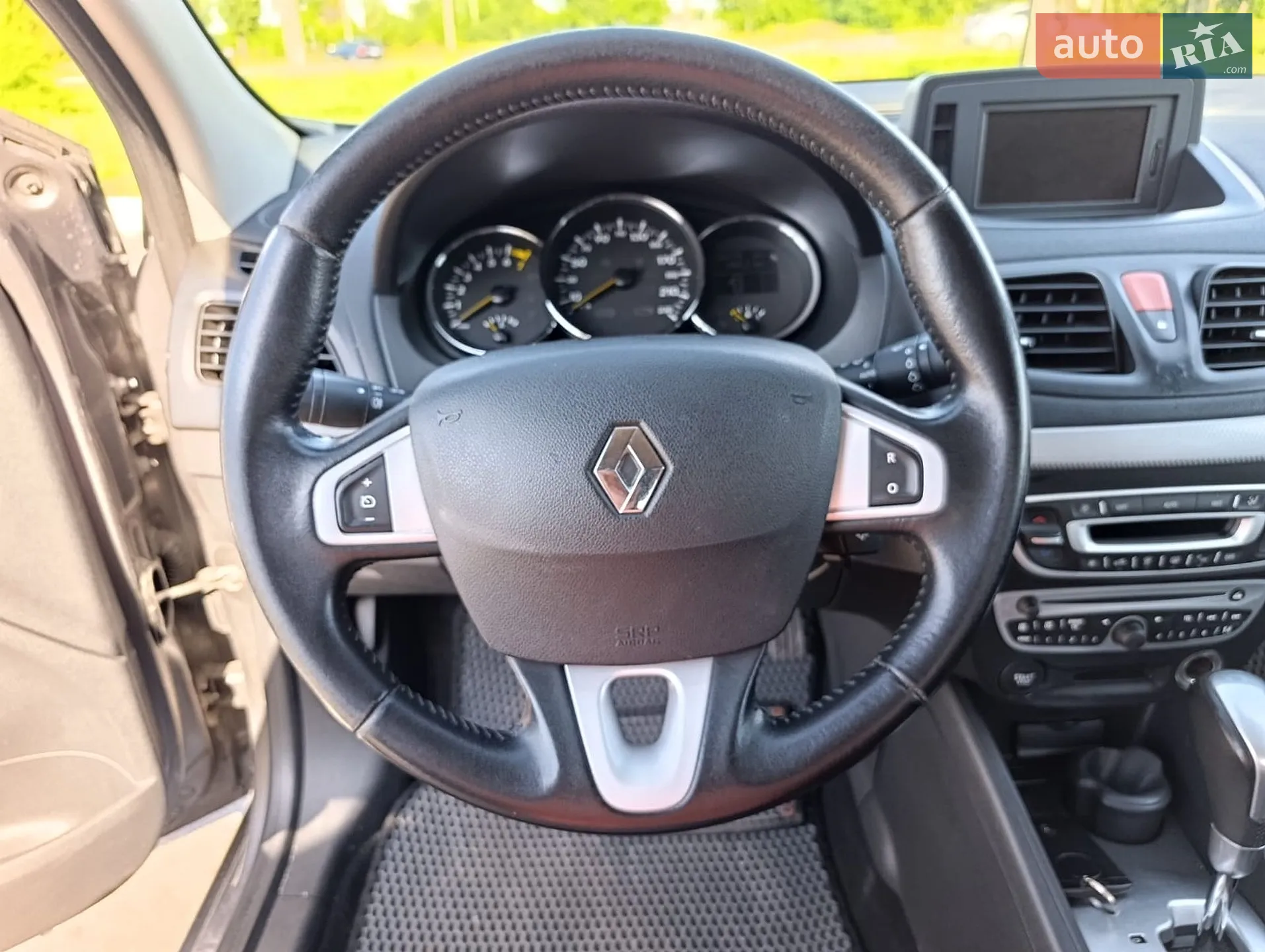 Renault Fluence 2010 VIN VF1LZBG0T42798469 фото оголошення 33 з 34