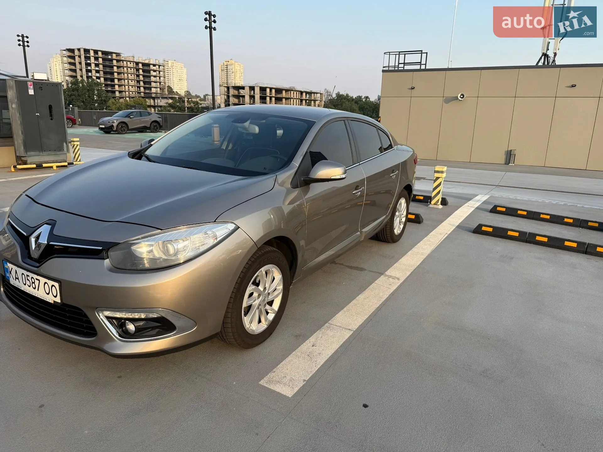 2015 Renault Fluence - мініатюра 2