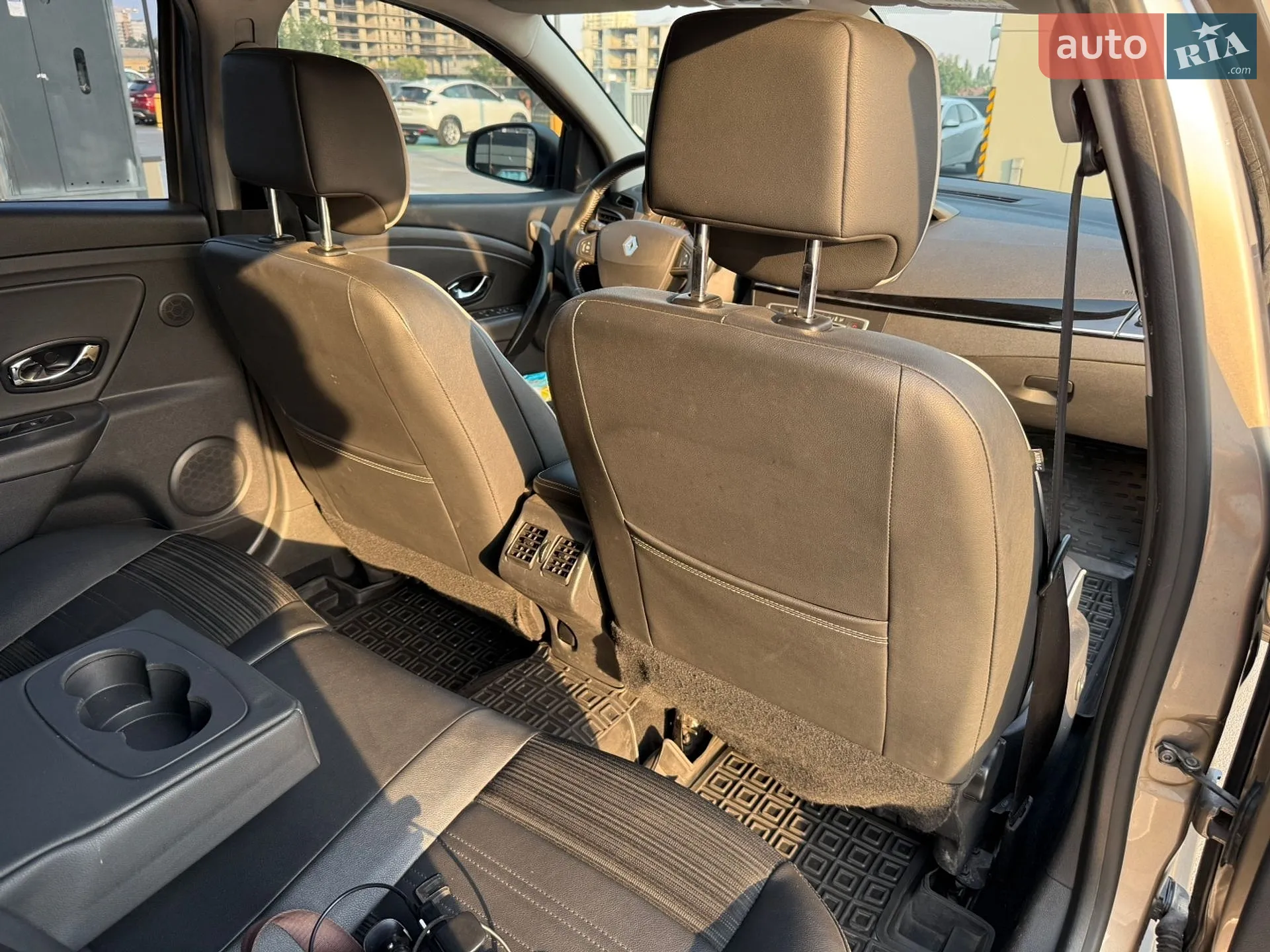 2015 Renault Fluence - мініатюра 22