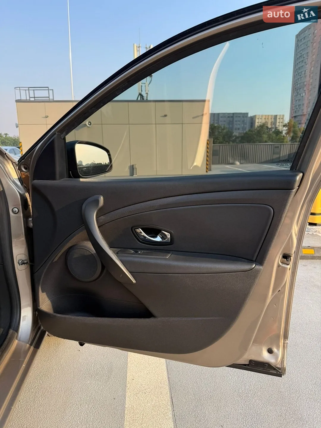 2015 Renault Fluence - мініатюра 25
