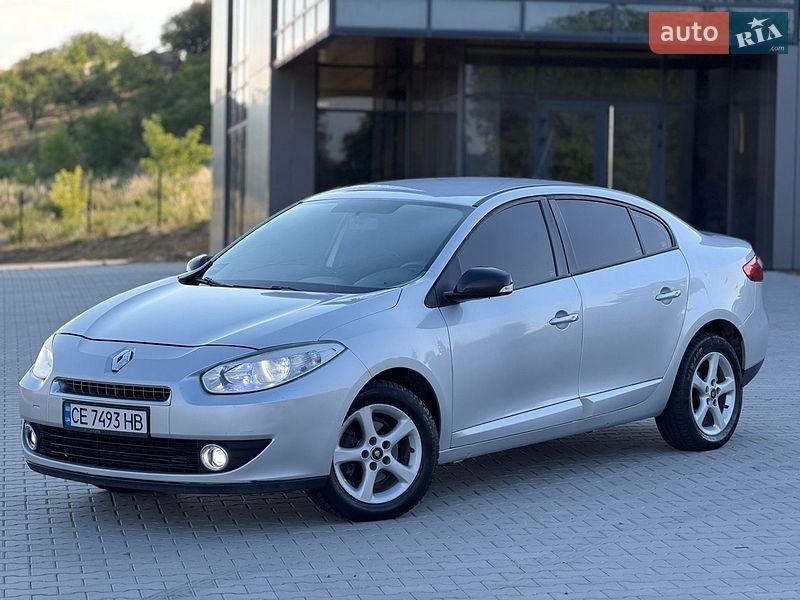 Седан Renault Fluence 2012 в Чернівцях