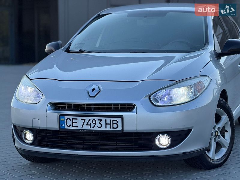 Седан Renault Fluence 2012 в Чернівцях