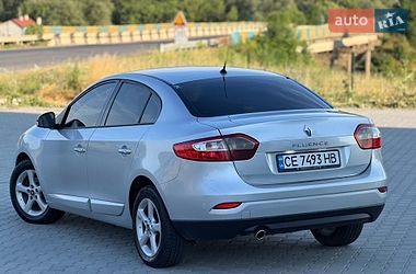 Седан Renault Fluence 2012 в Чернівцях