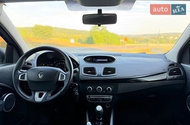 Седан Renault Fluence 2012 в Чернівцях