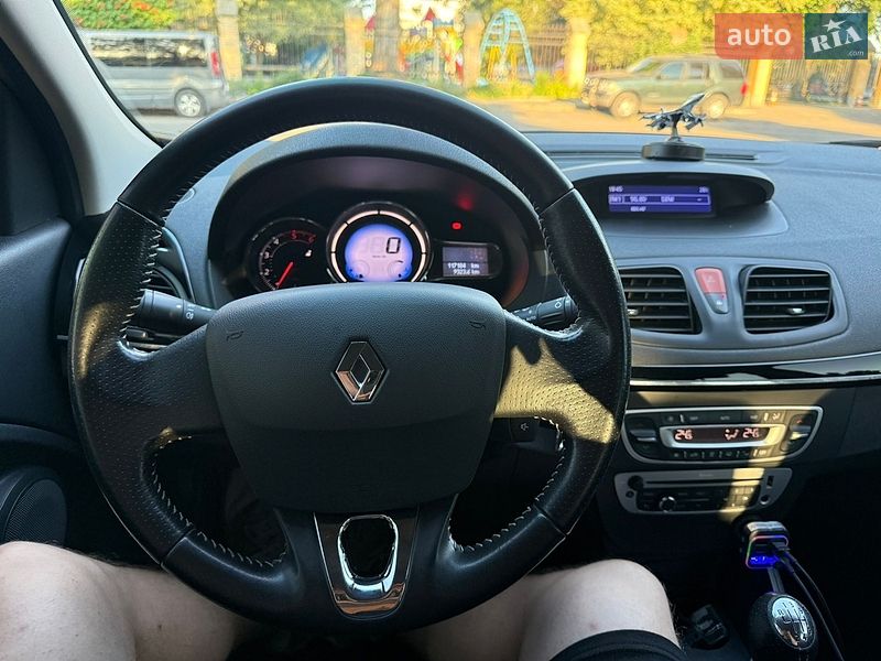 Седан Renault Fluence 2016 в Фастове