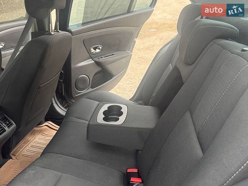 Седан Renault Fluence 2012 в Хмельницком
