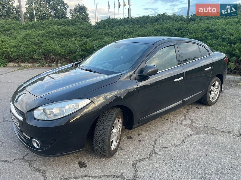 Седан Renault Fluence 2012 в Умани