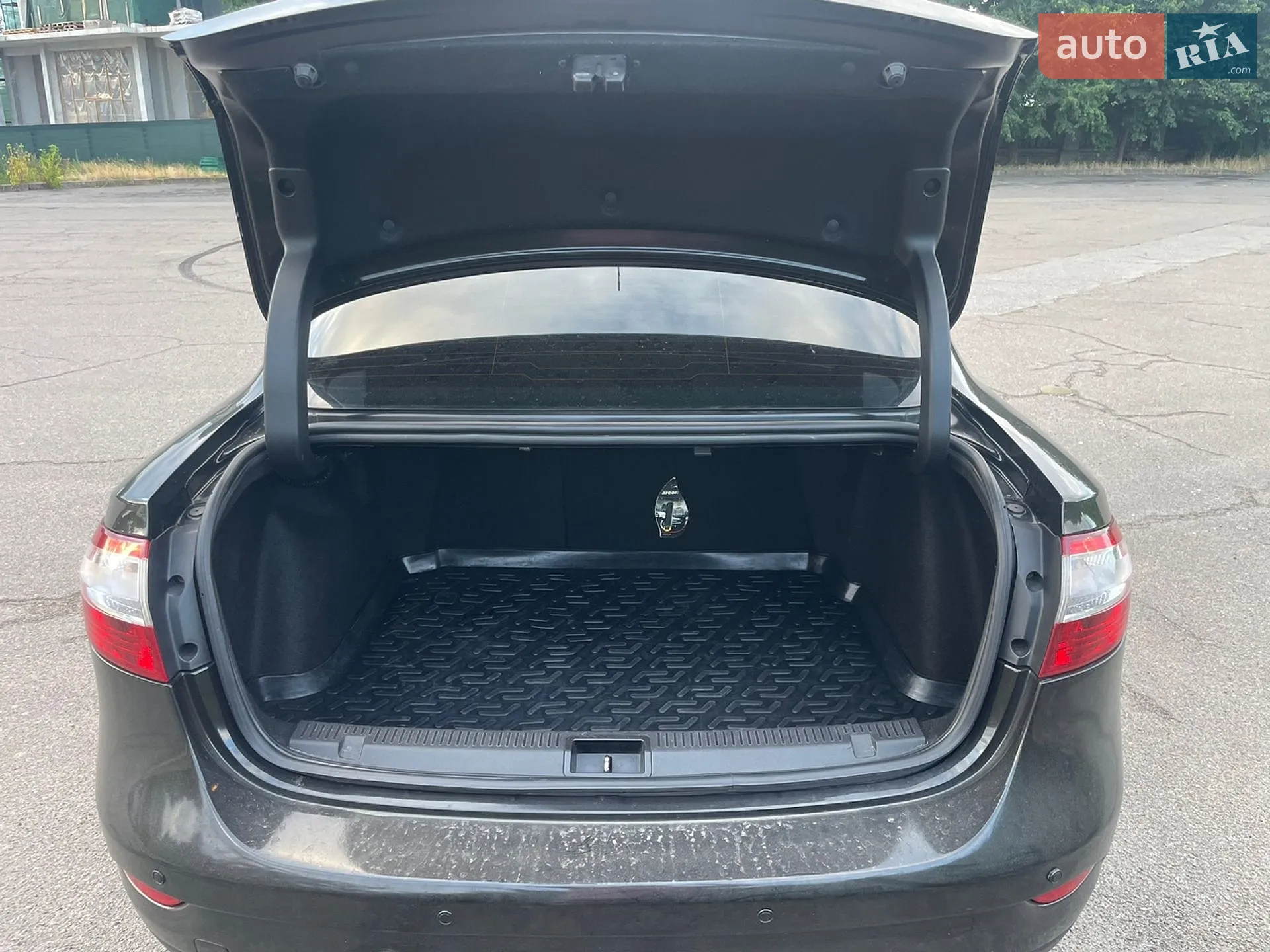 2012 Renault Fluence - мініатюра 27