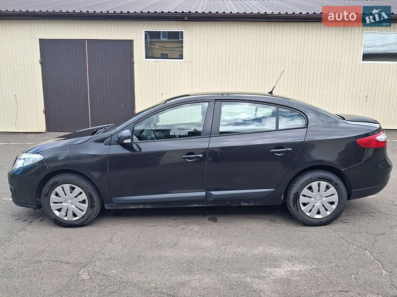 Седан Renault Fluence 2012 в Киеве
