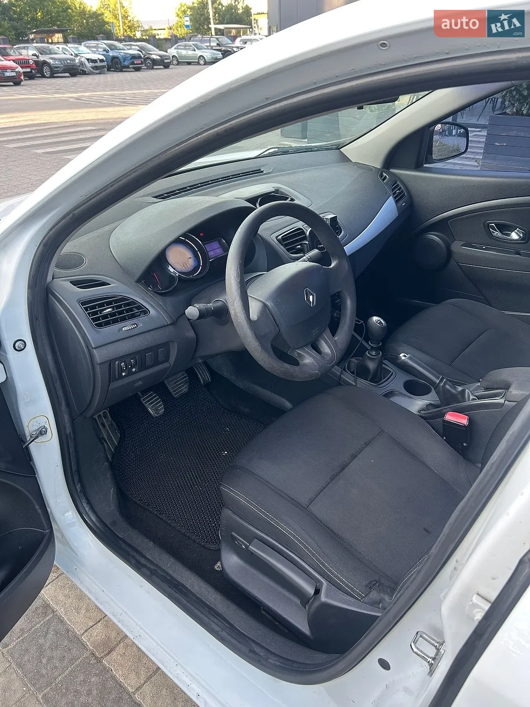 2013 Renault Fluence - мініатюра 10