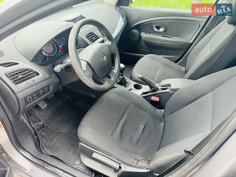 Седан Renault Fluence 2013 в Белогородке