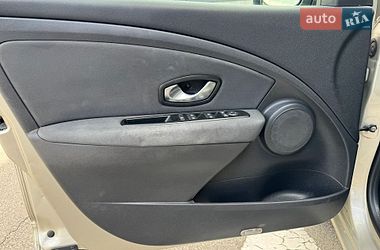 Седан Renault Fluence 2010 в Києві