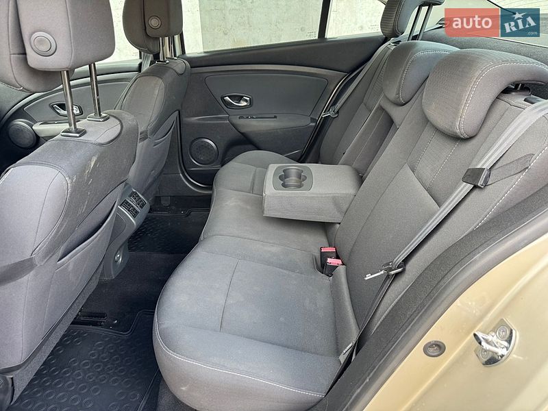 Седан Renault Fluence 2010 в Києві