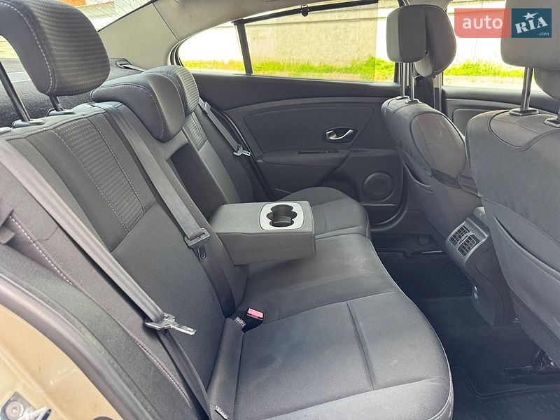 Седан Renault Fluence 2010 в Києві