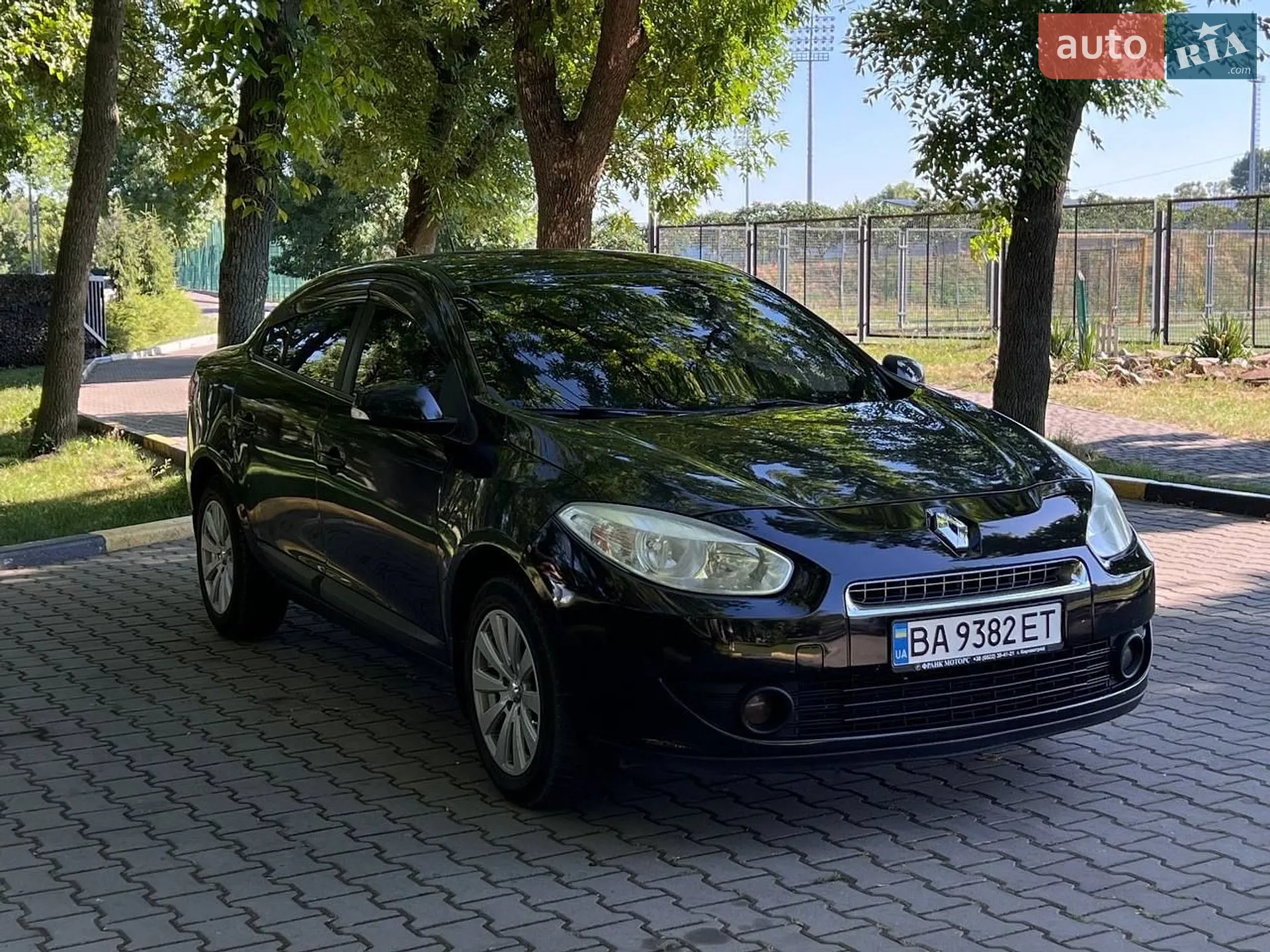 2011 Renault Fluence - фото 1