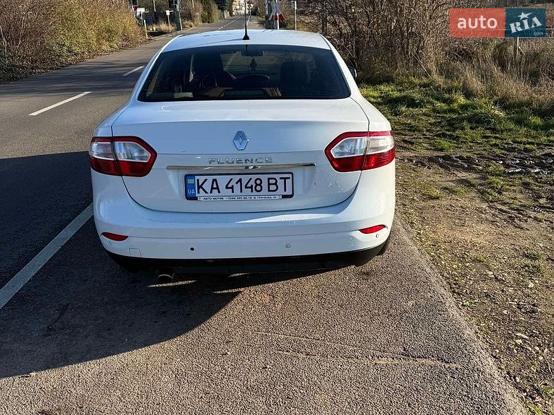 Седан Renault Fluence 2016 в Киеве
