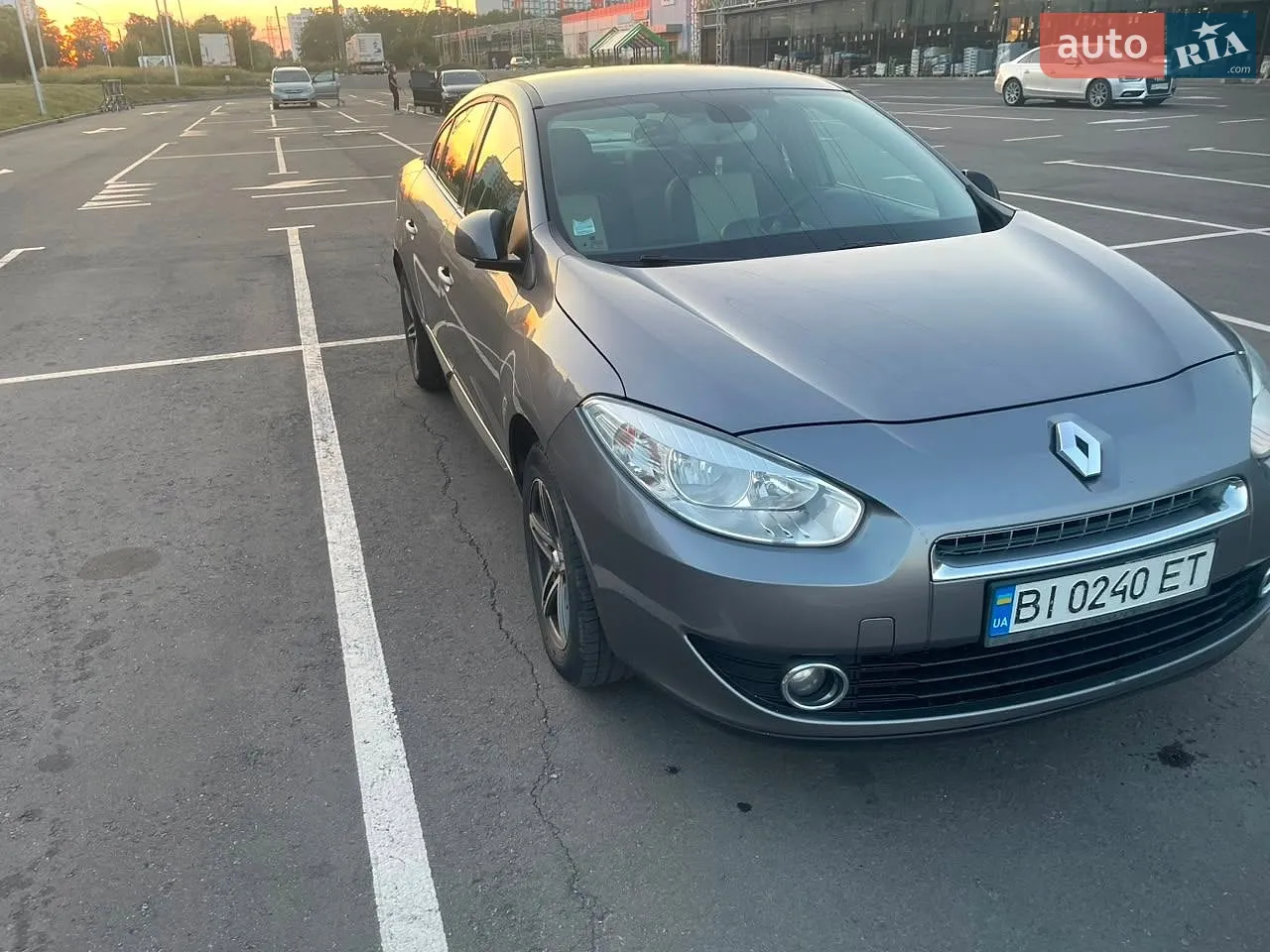 2011 Renault Fluence - мініатюра 7