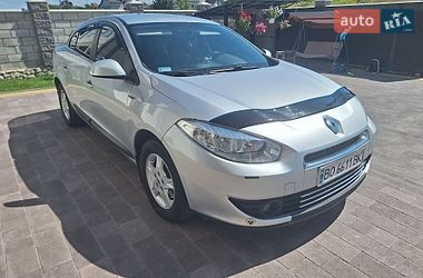 Седан Renault Fluence 2010 в Збаражі