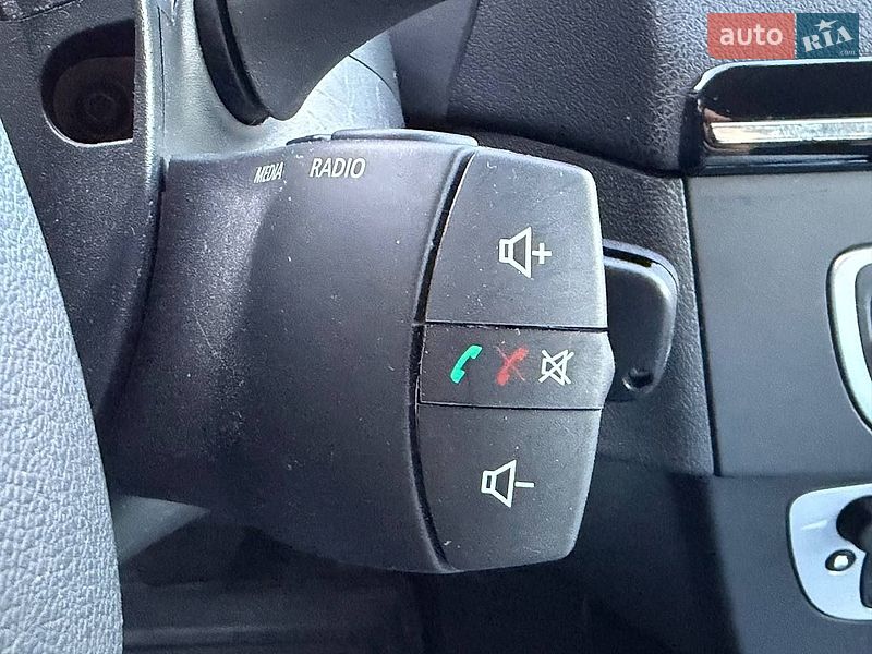 Седан Renault Fluence 2013 в Киеве