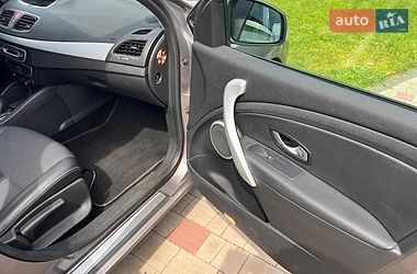Седан Renault Fluence 2010 в Вараші
