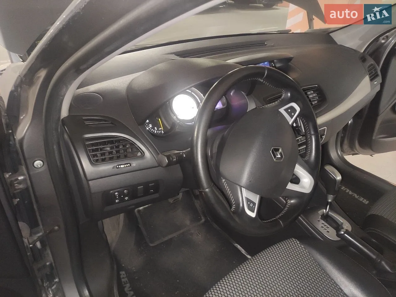 2012 Renault Fluence - мініатюра 9