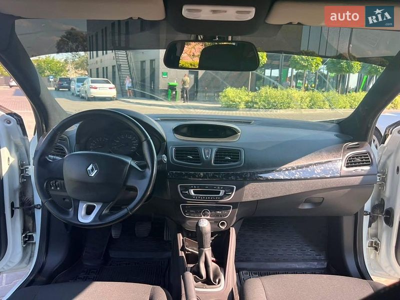 Седан Renault Fluence 2012 в Днепре