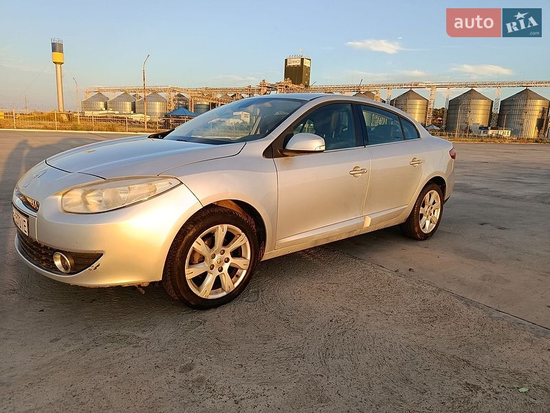 Седан Renault Fluence 2011 в Вознесенську