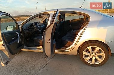 Седан Renault Fluence 2011 в Вознесенську
