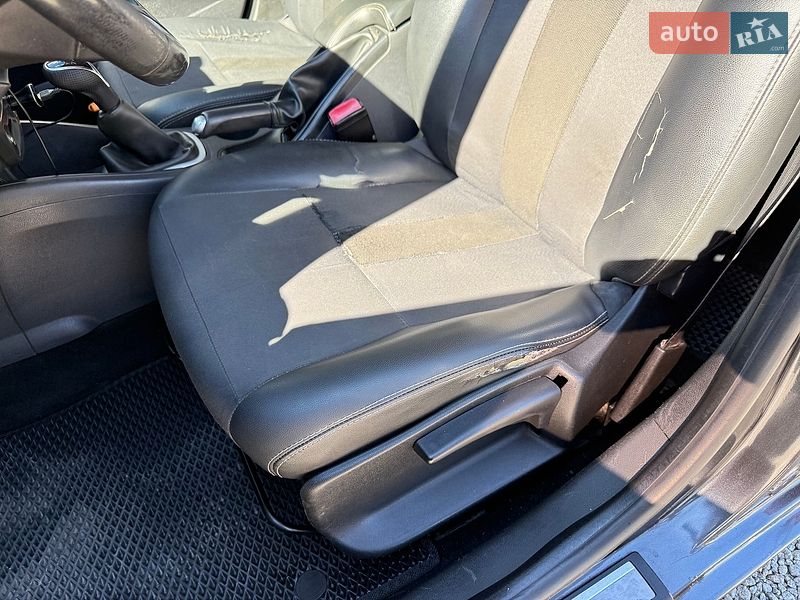 Седан Renault Fluence 2011 в Кропивницькому