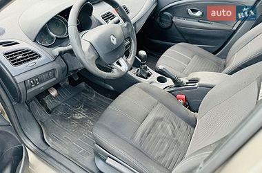 Седан Renault Fluence 2015 в Білогородці