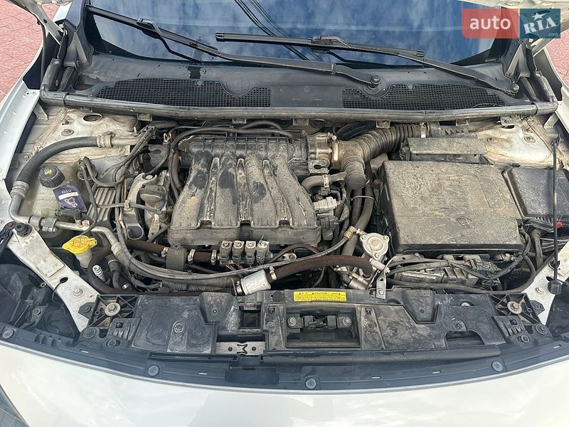 Седан Renault Fluence 2015 в Яворові