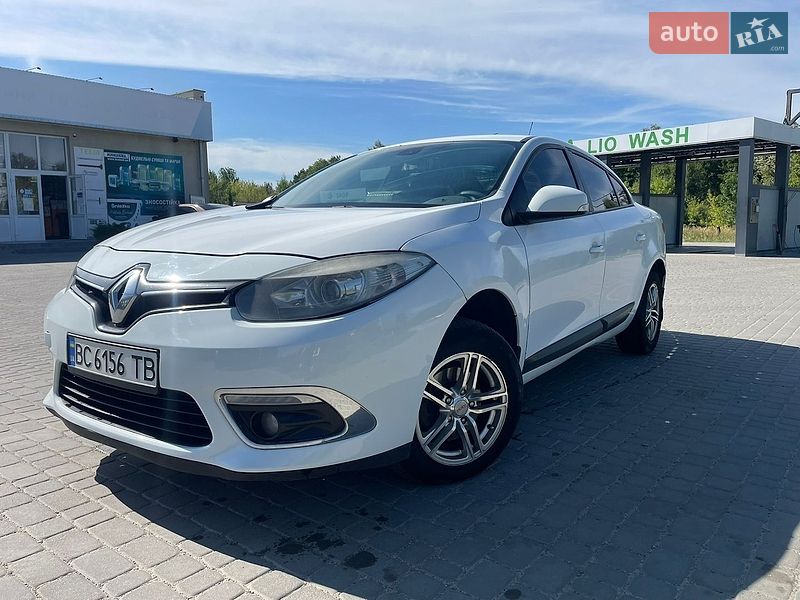 Седан Renault Fluence 2010 в Самборе
