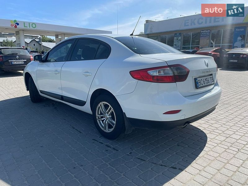 Седан Renault Fluence 2010 в Самборе