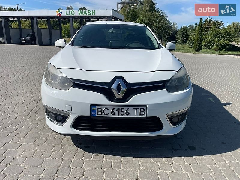 Седан Renault Fluence 2010 в Самборе